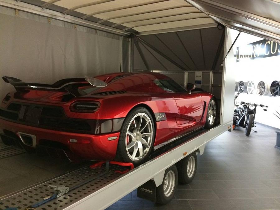  Koenigsegg Agera R Special by Luxury Custom 2014 года  (фото 3 из 7)